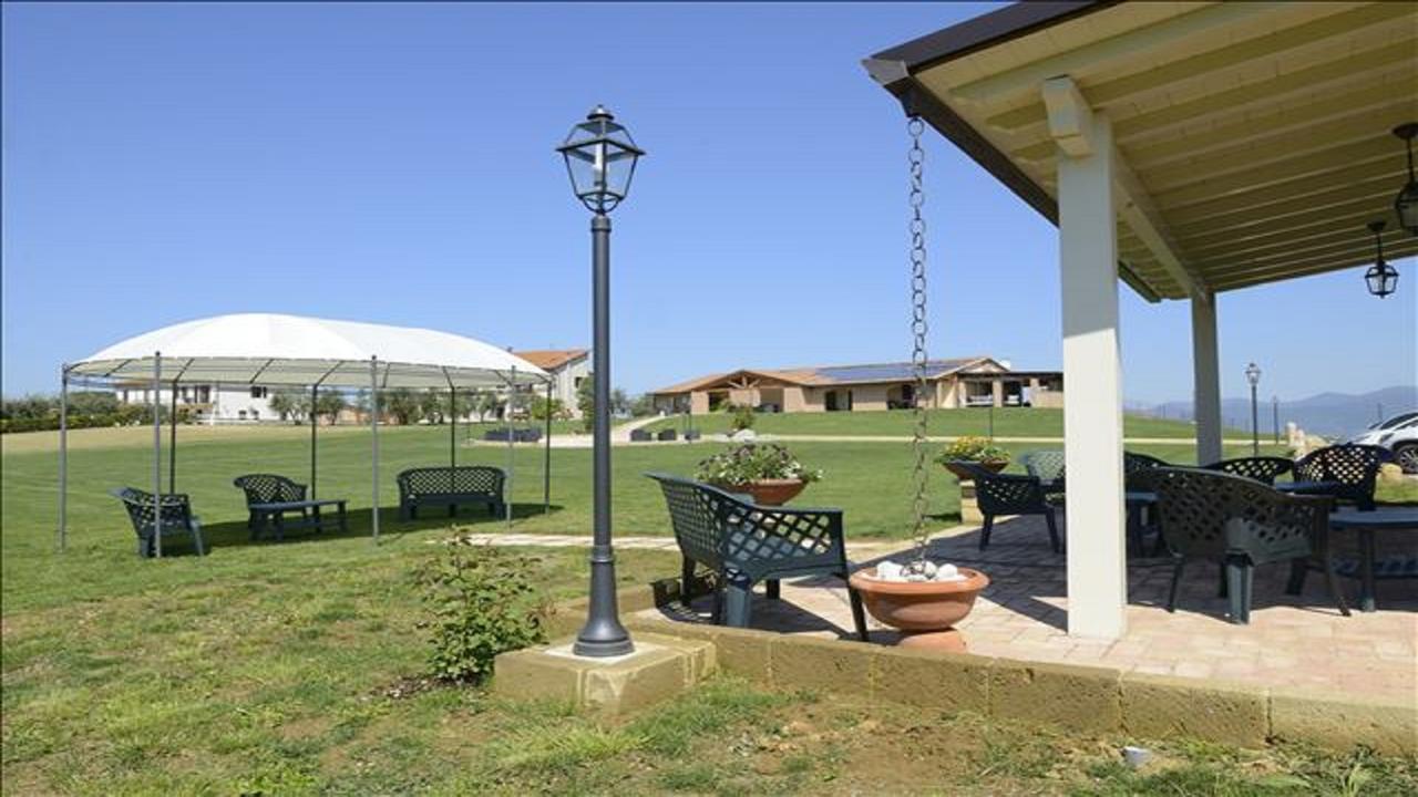 Agriturismo Deni Apartment Cenaia Bagian luar foto