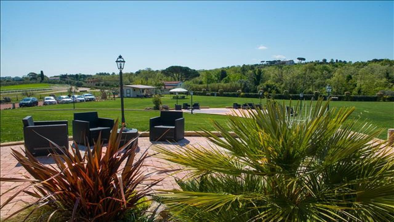 Agriturismo Deni Apartment Cenaia Bagian luar foto